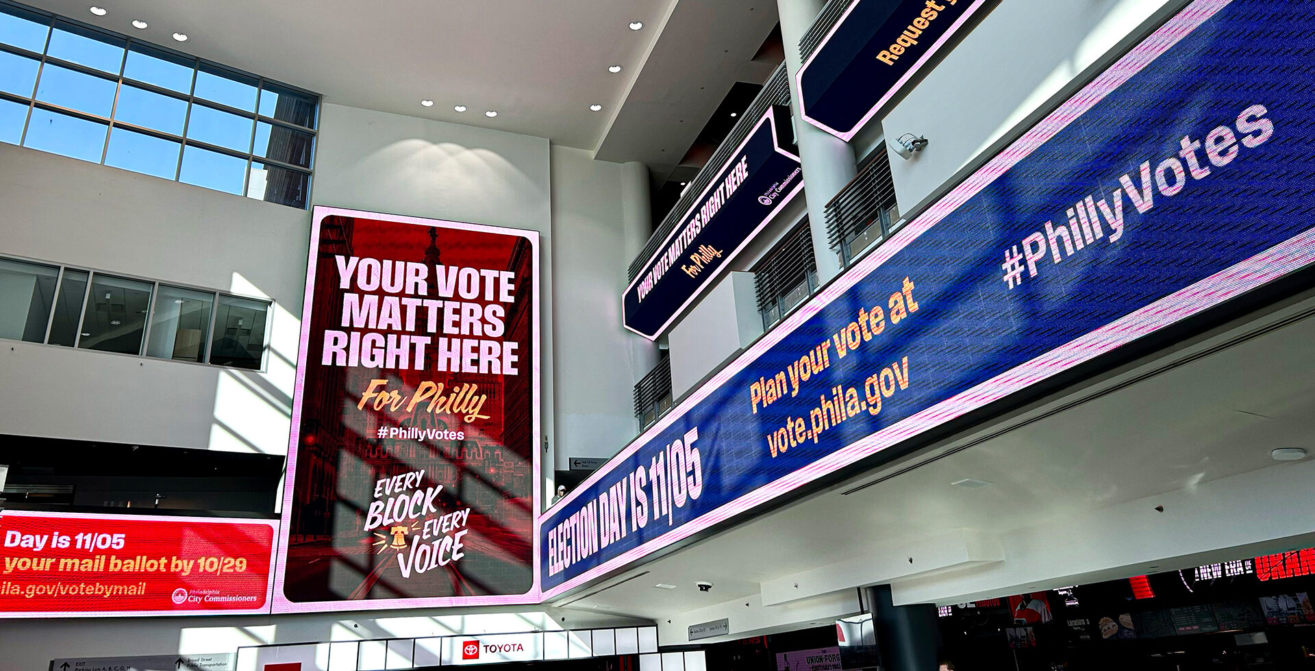 Digital Billboard, St Atrium